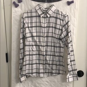 Banana Republic Button Down Non Iron Fitted